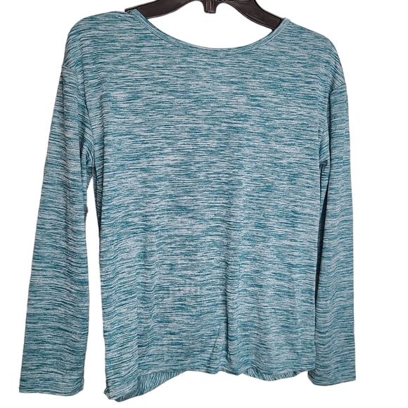 Xersion Girl's Aqua Space Dyed Athletic Shirt Long Sleeve NWT Size Medium 10/12 - Picture 8 of 8
